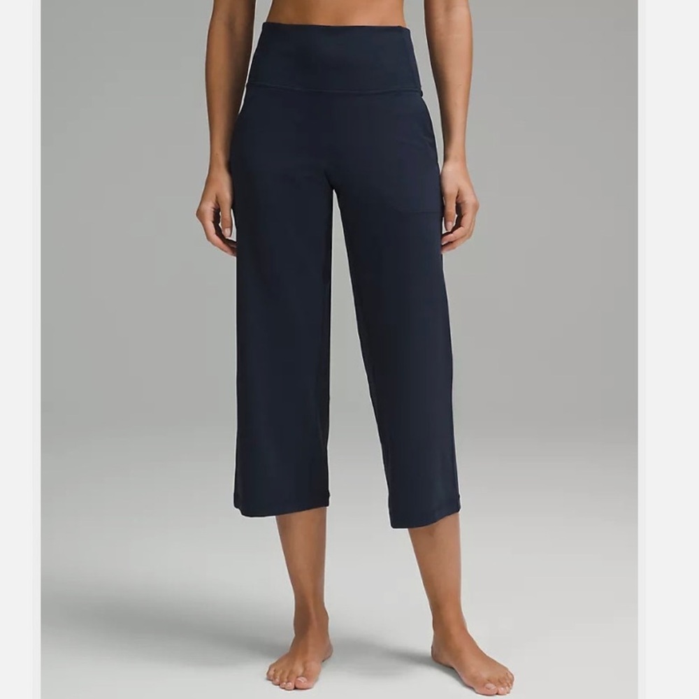 Lululemon Align Wide Leg Crop 23" True Navy Blue Size 4
